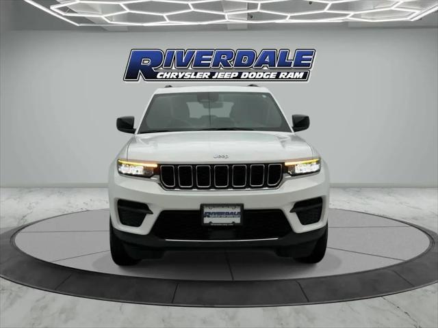 2025 Jeep Grand Cherokee Laredo X 4x4
