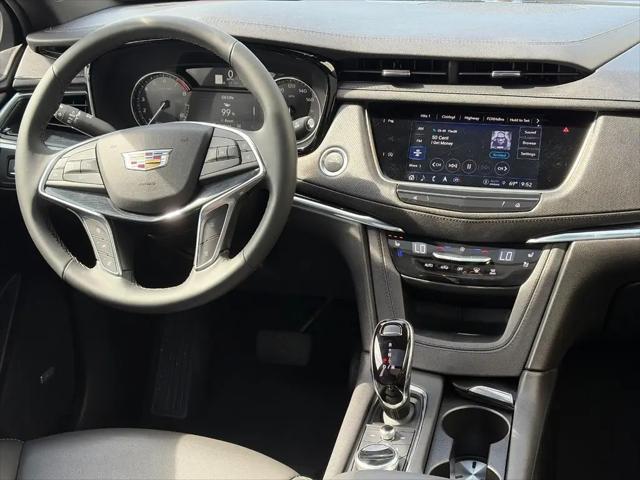 2025 Cadillac XT5 AWD Premium Luxury