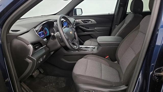 2023 Chevrolet Traverse AWD LT Cloth