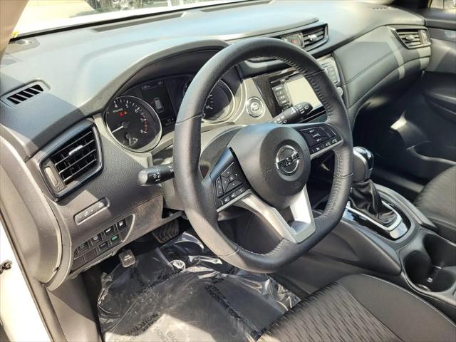2020 Nissan Rogue SV FWD