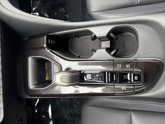 2025 Toyota Crown Signia XLE
