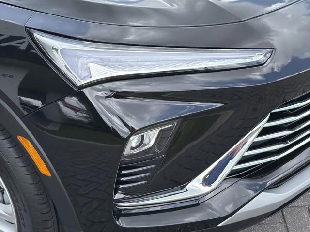 2026 Buick NV Preferred FWD