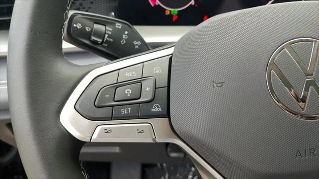 2025 Volkswagen Tiguan 2.0T SE