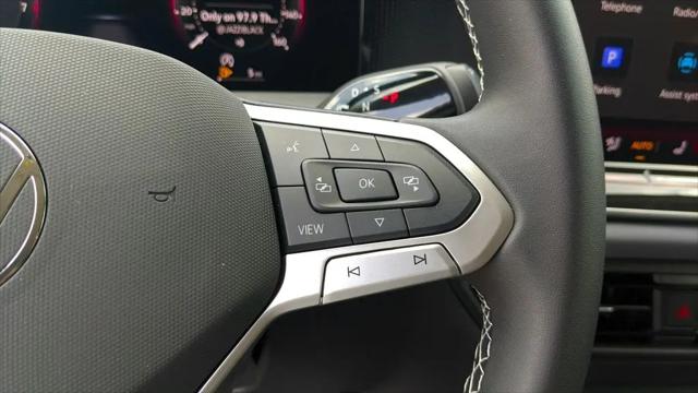 2025 Volkswagen Tiguan 2.0T SE