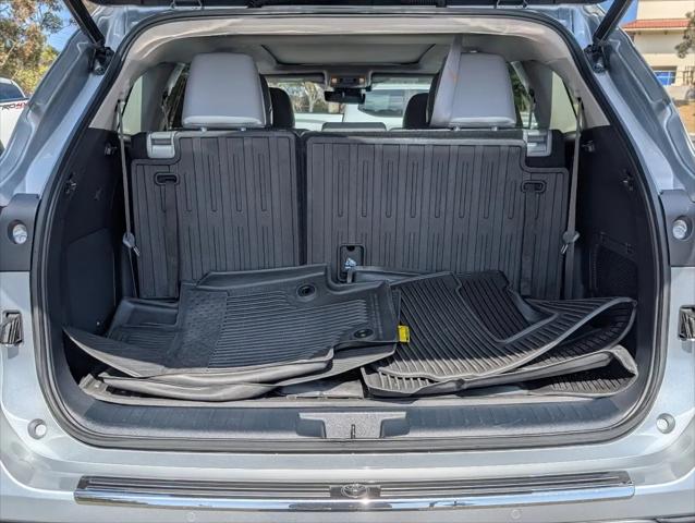 2023 Toyota Highlander Platinum