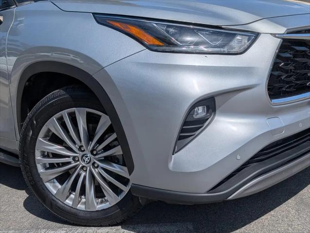 2023 Toyota Highlander Platinum