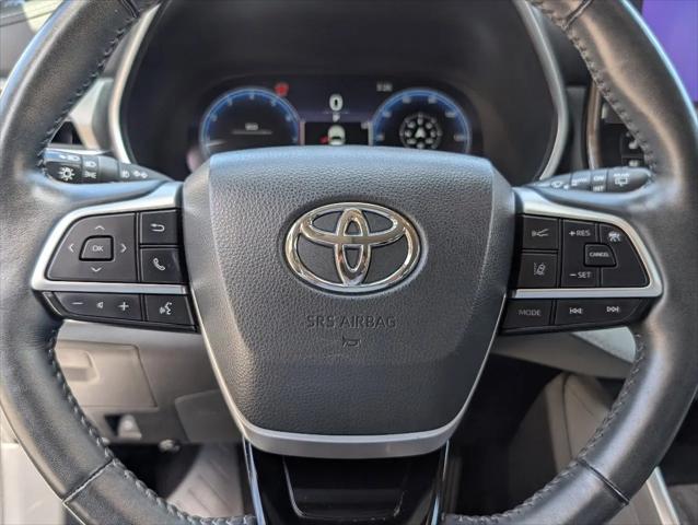 2023 Toyota Highlander Platinum