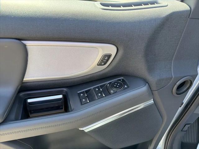 2026 Ford Expedition Max Active MAX