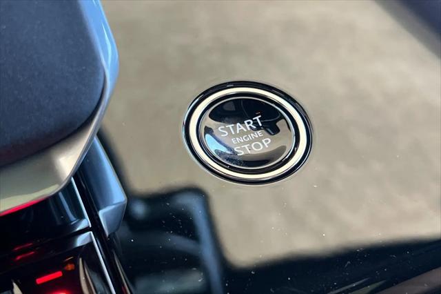 2026 Land Rover Range Rover Sport P360 SE