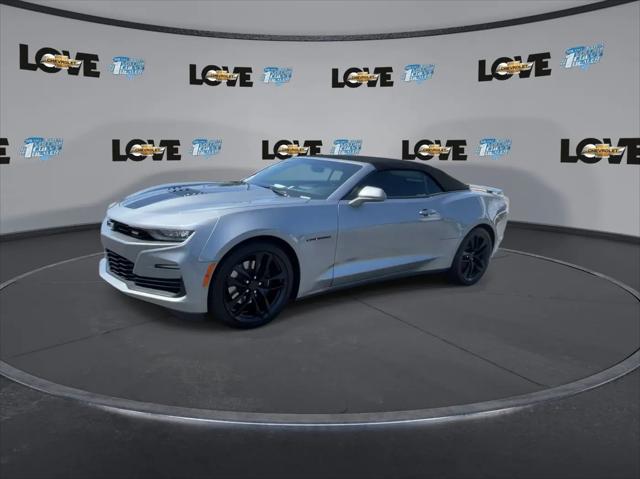 2023 Chevrolet Camaro RWD Convertible 2SS