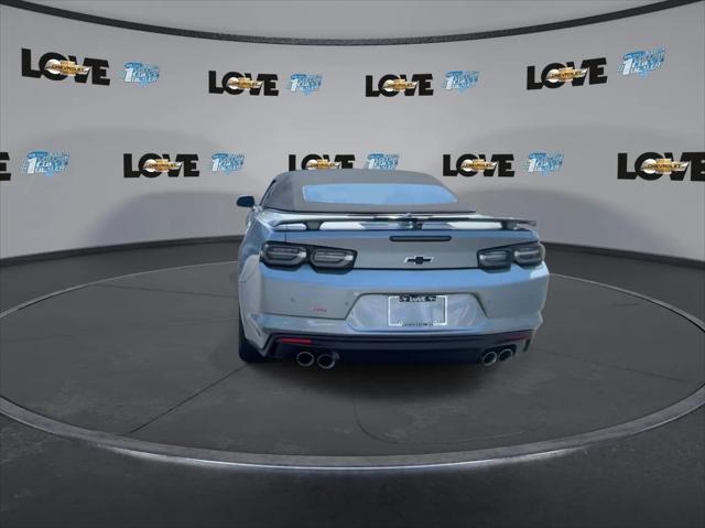 2023 Chevrolet Camaro RWD Convertible 2SS