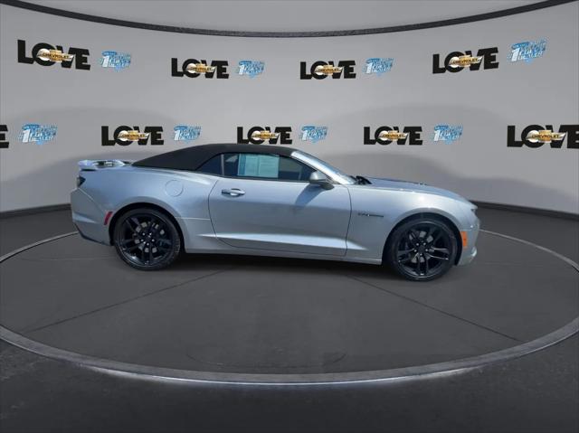 2023 Chevrolet Camaro RWD Convertible 2SS