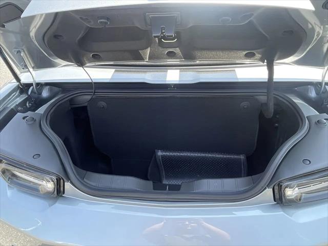 2023 Chevrolet Camaro RWD Convertible 2SS