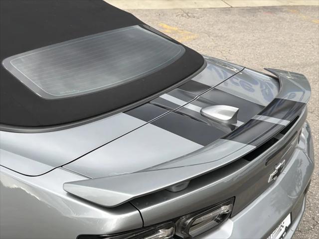 2023 Chevrolet Camaro RWD Convertible 2SS