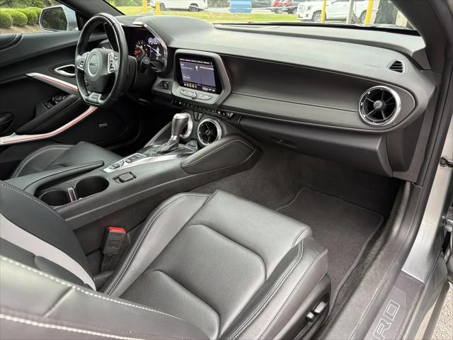 2023 Chevrolet Camaro RWD Convertible 2SS