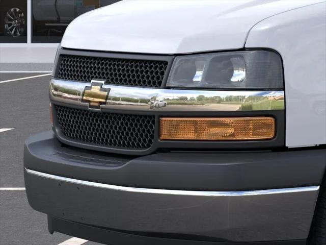 2026 Chevrolet Express Cargo Van 2500 Regular Wheelbase, WT, RWD
