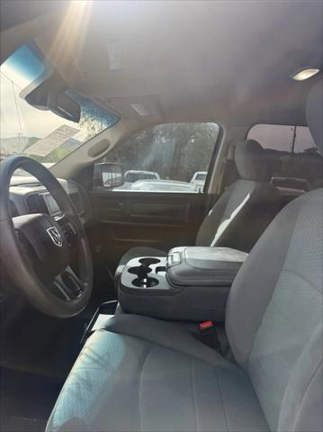 2018 Ram 1500 Express Crew Cab 4x4 5'7" Box