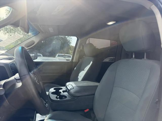 2018 Ram 1500 Express Crew Cab 4x4 5'7" Box