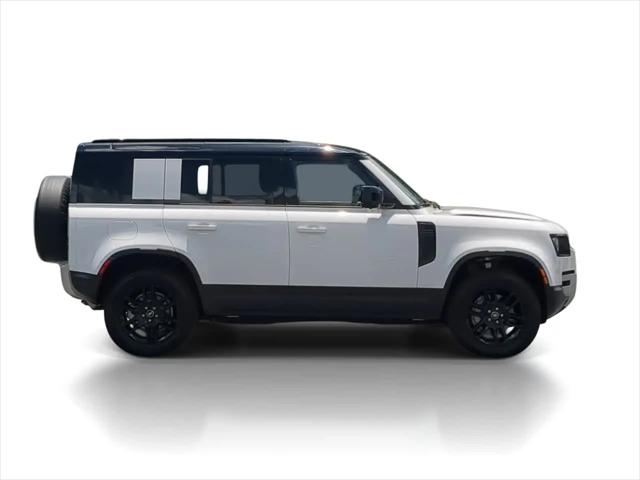 2025 Land Rover Defender 110 P400 S
