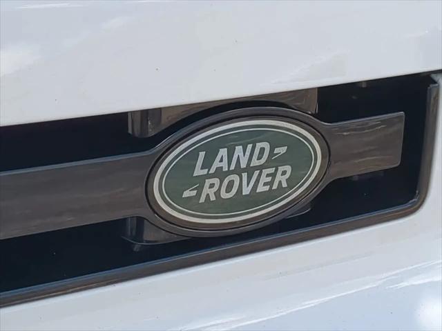 2025 Land Rover Defender 110 P400 S