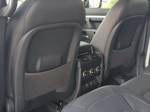 2025 Land Rover Defender 110 P400 S