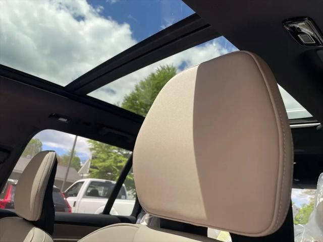 2026 Volvo XC90 Plus, B5 AWD Gas (mild hybrid), Gasoline, Bright, 7 Seats