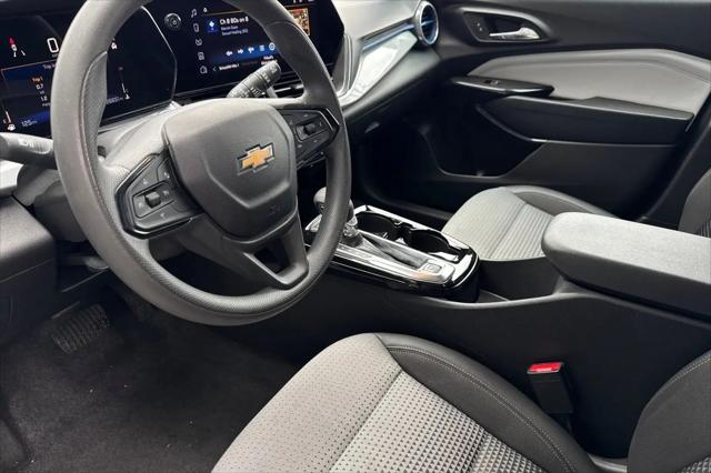 2025 Chevrolet Trax FWD LT