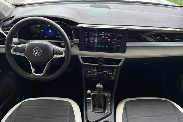 2025 Volkswagen Taos 1.5T SE