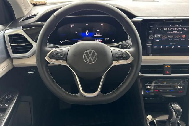 2025 Volkswagen Taos 1.5T SE