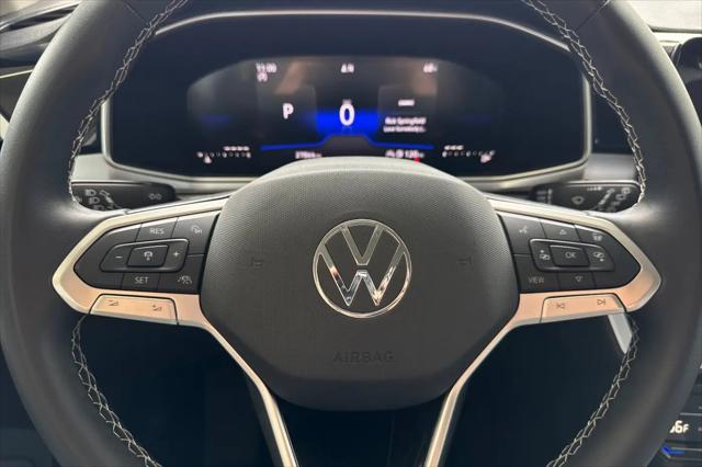 2025 Volkswagen Taos 1.5T SE