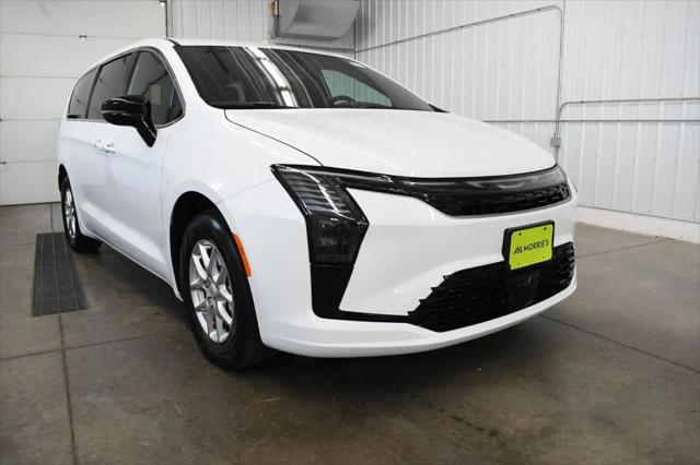 2027 Chrysler Pacifica Select