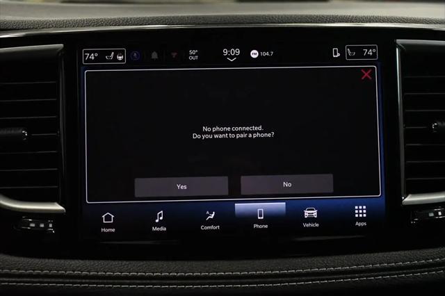 2027 Chrysler Pacifica Select