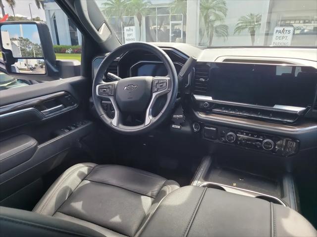 2024 Chevrolet Silverado 2500HD 4WD Crew Cab Standard Bed LT
