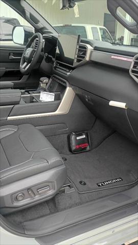 2026 Toyota Tundra Limited CrewMax 5.5' Bed