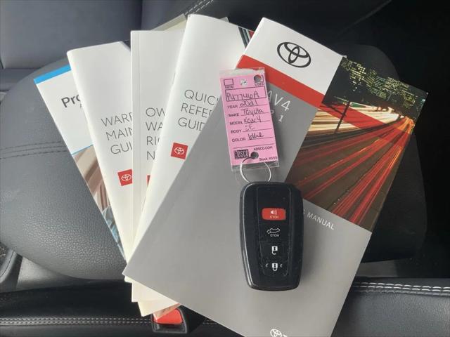2021 Toyota RAV4 XLE Premium
