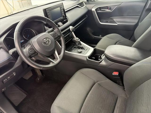 2022 Toyota RAV4 Hybrid SE