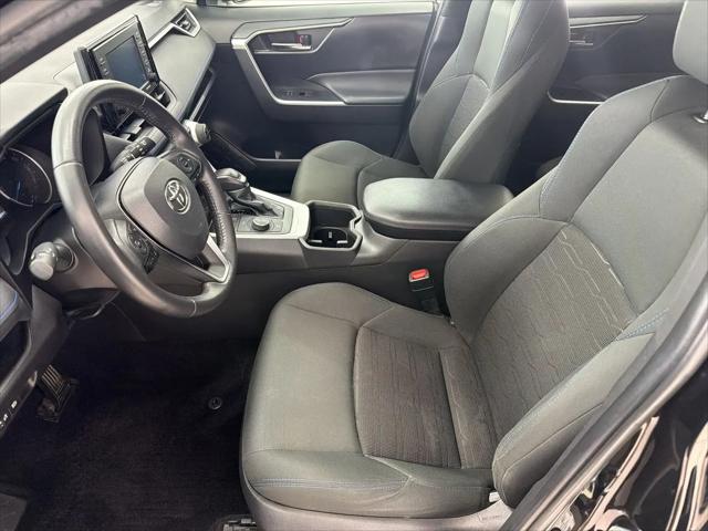 2022 Toyota RAV4 Hybrid SE