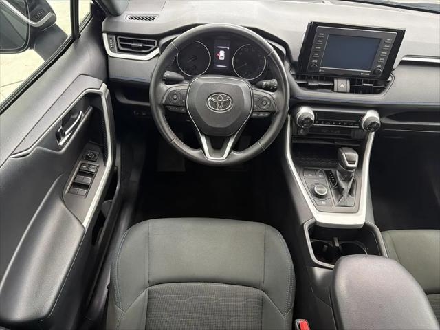 2022 Toyota RAV4 Hybrid SE
