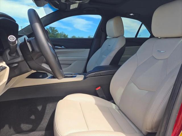 2022 Cadillac CT4 Premium Luxury