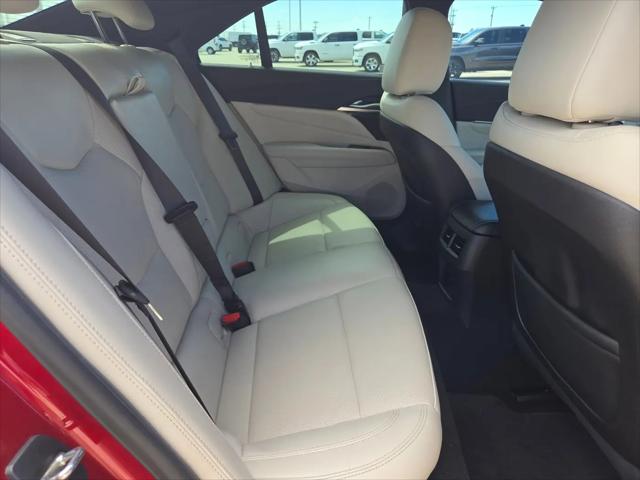 2022 Cadillac CT4 Premium Luxury