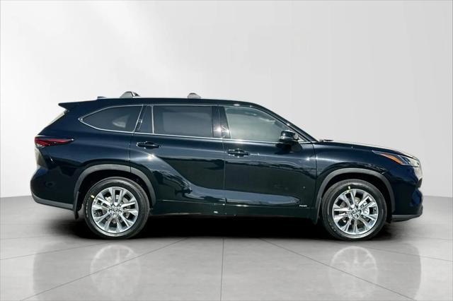 2026 Toyota Highlander Hybrid Limited