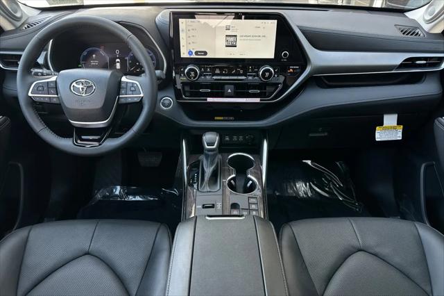 2026 Toyota Highlander Hybrid Limited