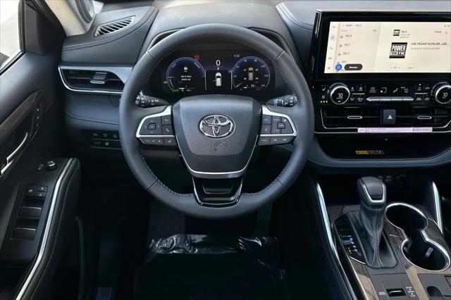 2026 Toyota Highlander Hybrid Limited