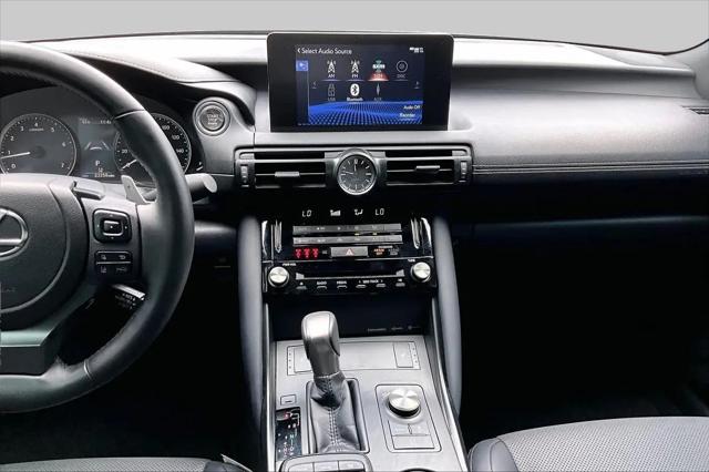 2025 Lexus IS 350 F SPORT Design