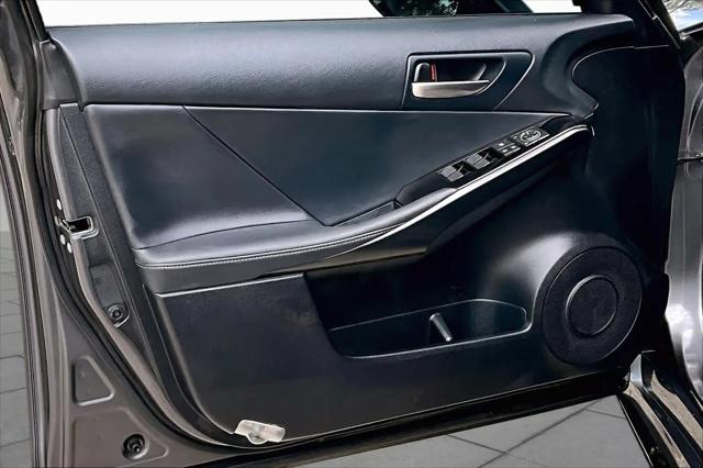 2025 Lexus IS 350 F SPORT Design