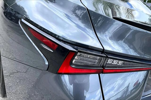 2025 Lexus IS 350 F SPORT Design