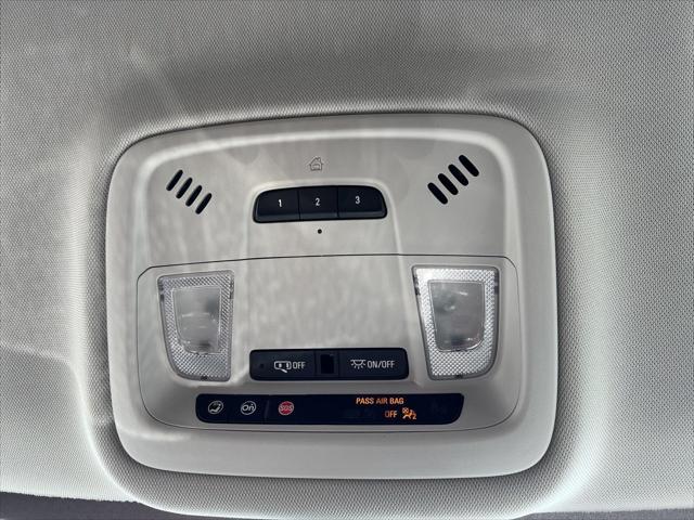 2020 Chevrolet Traverse FWD LT Cloth