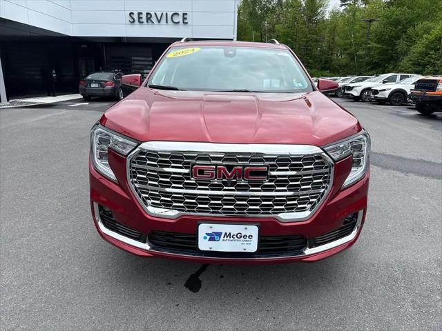 2024 GMC Terrain AWD Denali