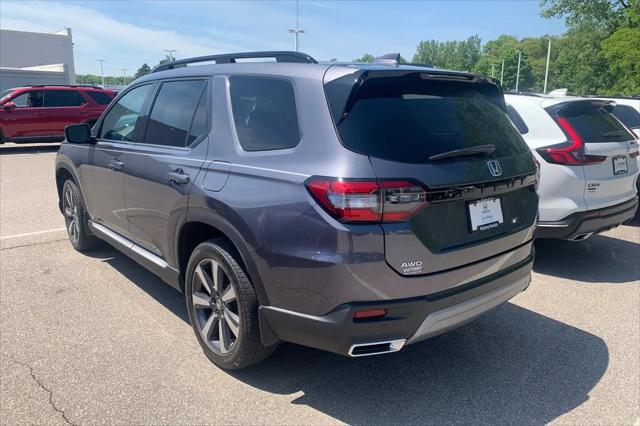 2025 Honda Pilot Touring