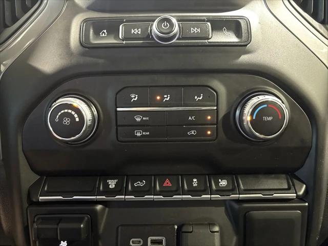 2022 Chevrolet Silverado 2500HD 4WD Crew Cab Standard Bed Custom